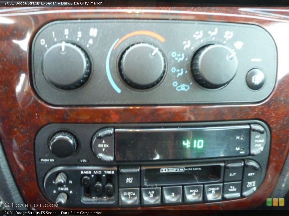 Dark Slate Gray Interior Controls for the 2001 Dodge Stratus ES Sedan #89429336