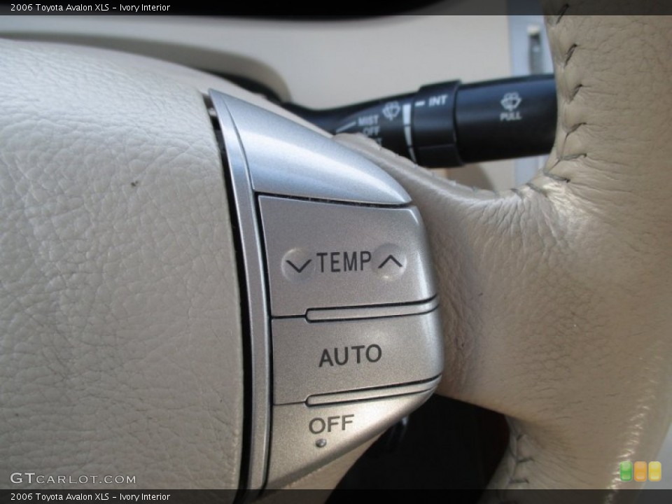 Ivory Interior Controls for the 2006 Toyota Avalon XLS #89430542