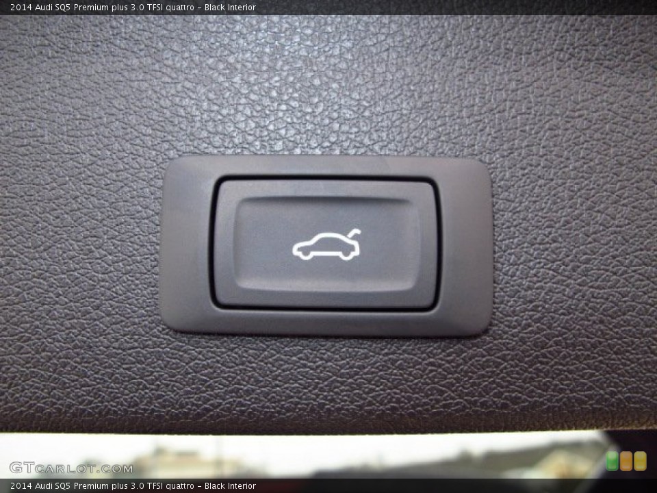 Black Interior Controls for the 2014 Audi SQ5 Premium plus 3.0 TFSI quattro #89434167