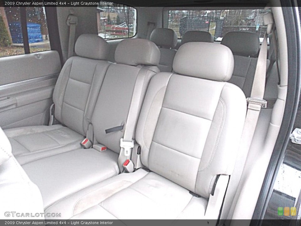 Light Graystone Interior Rear Seat for the 2009 Chrysler Aspen Limited 4x4 #89440956