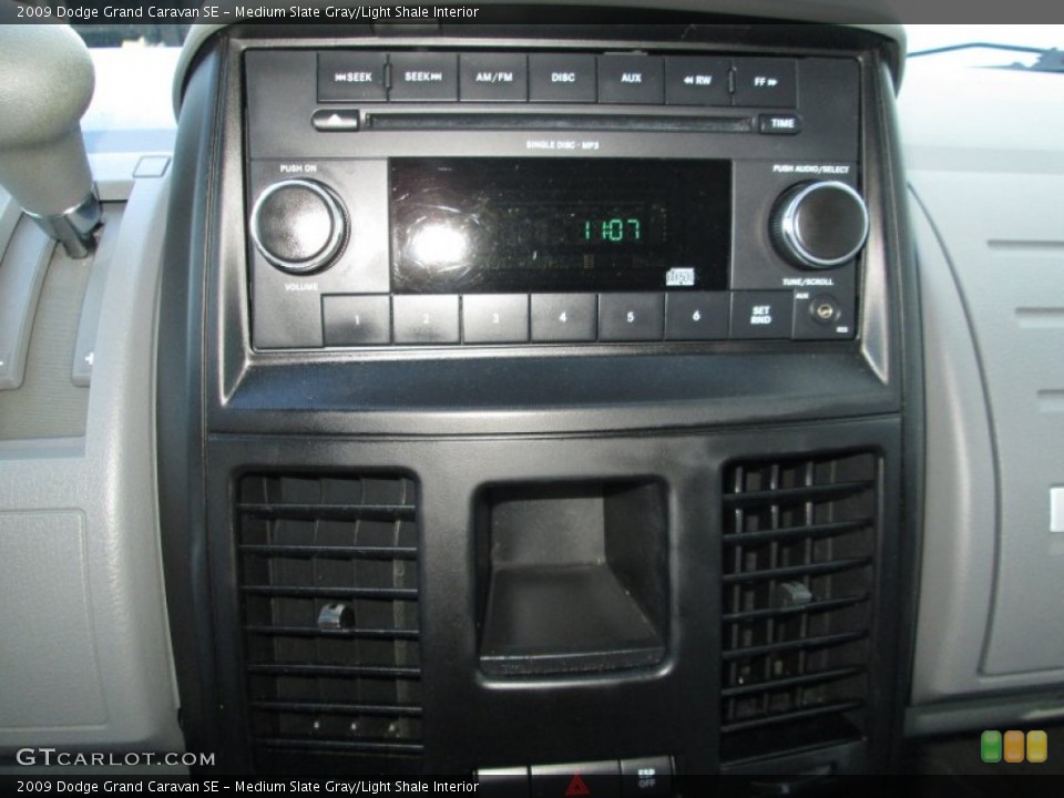 Medium Slate Gray/Light Shale Interior Controls for the 2009 Dodge Grand Caravan SE #89470301