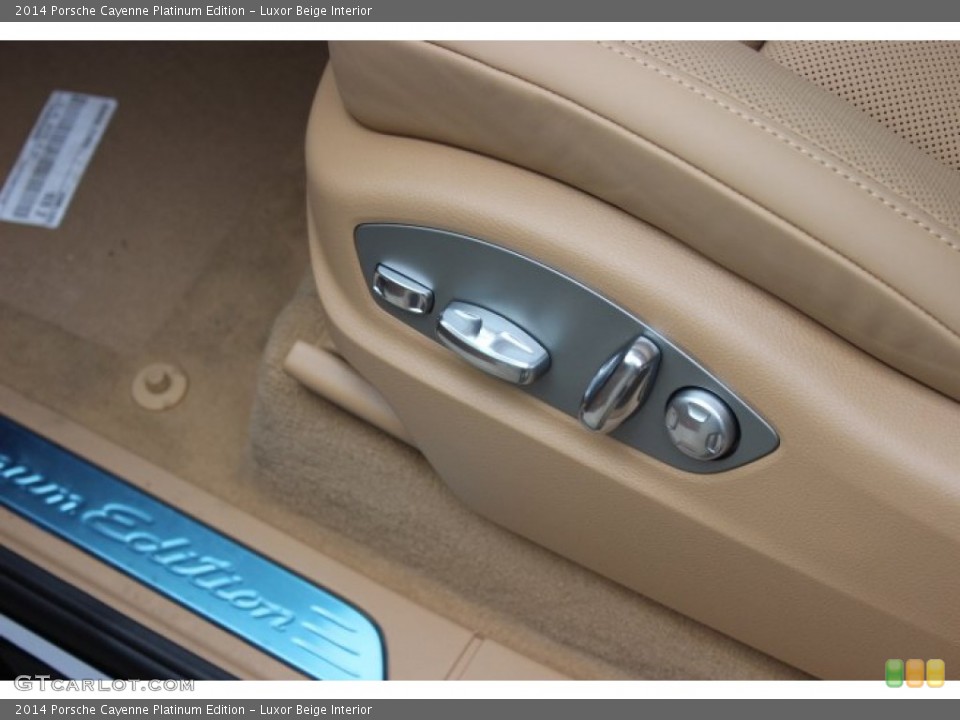Luxor Beige Interior Controls for the 2014 Porsche Cayenne Platinum Edition #89490586