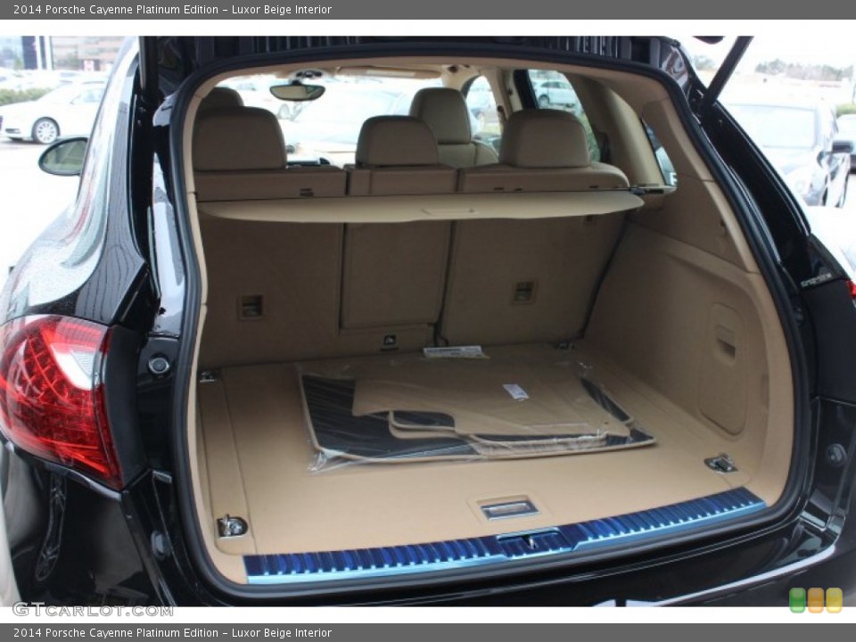 Luxor Beige Interior Trunk for the 2014 Porsche Cayenne Platinum Edition #89490952