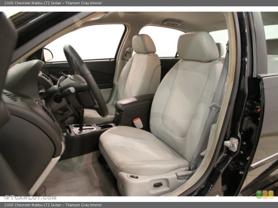 Titanium Gray Interior Front Seat for the 2006 Chevrolet Malibu LTZ Sedan #89495044