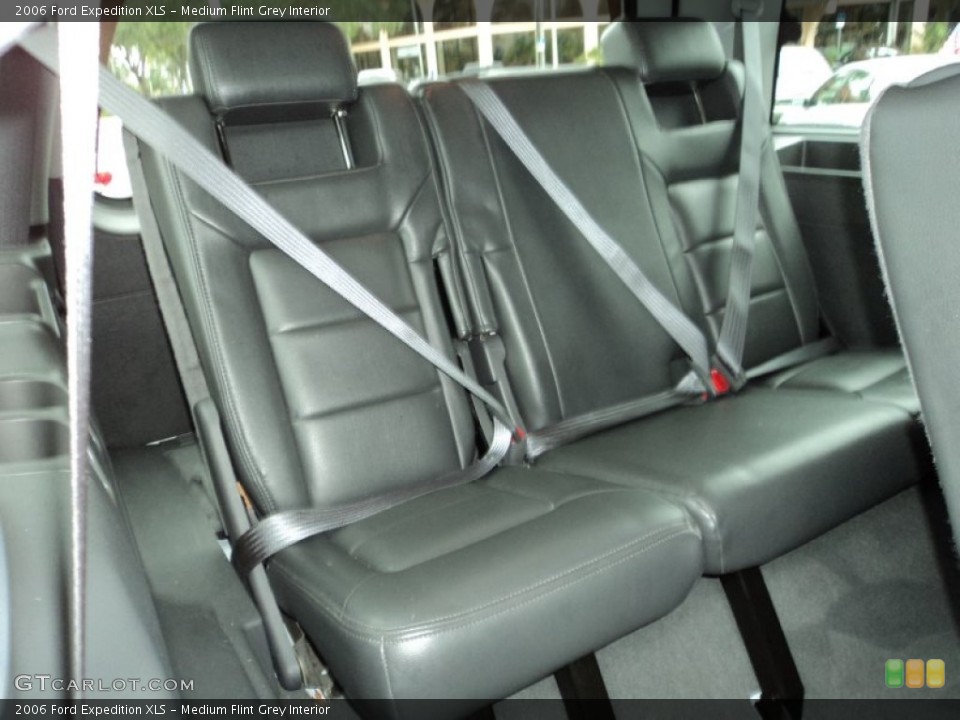 Medium Flint Grey Interior Rear Seat for the 2006 Ford Expedition XLS #89522272