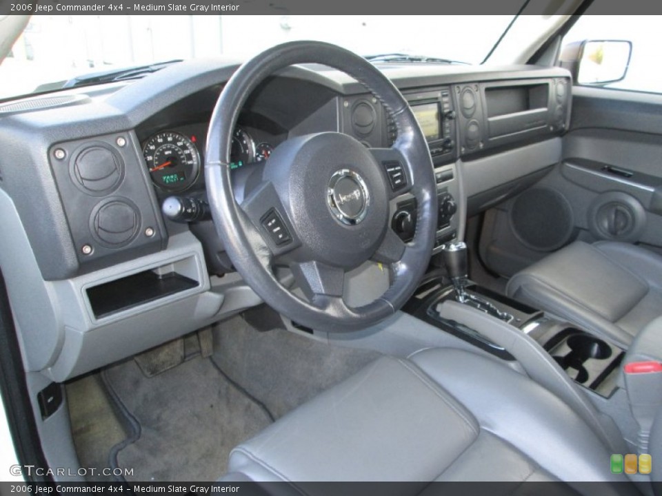 Medium Slate Gray 2006 Jeep Commander Interiors