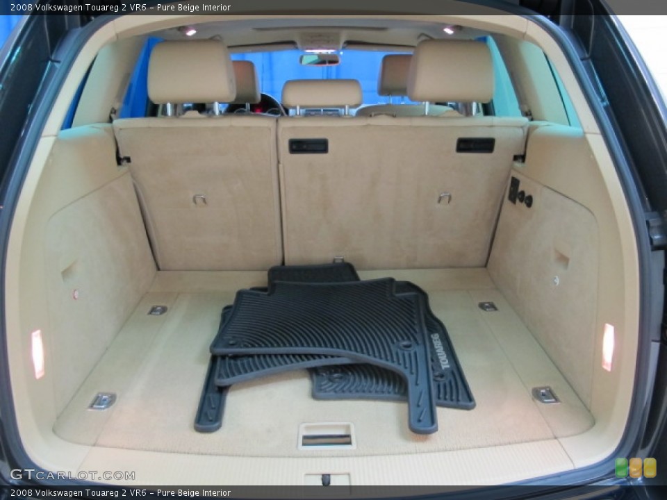 Pure Beige Interior Trunk for the 2008 Volkswagen Touareg 2 VR6 #89536135