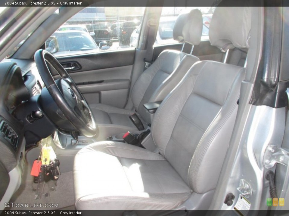 Gray 2004 Subaru Forester Interiors