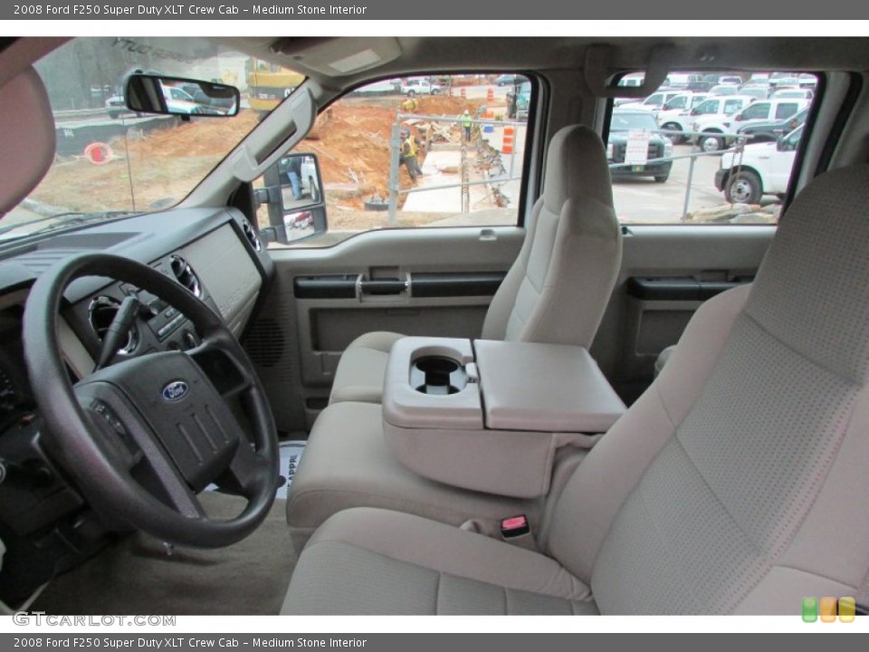 Medium Stone Interior Photo for the 2008 Ford F250 Super Duty XLT Crew Cab #89542849