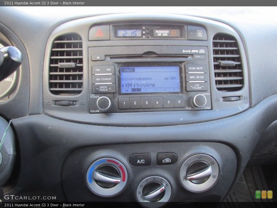 Black Interior Controls for the 2011 Hyundai Accent GS 3 Door #89545048
