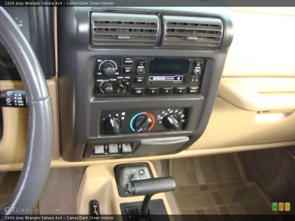 Camel/Dark Green Interior Controls for the 1999 Jeep Wrangler Sahara 4x4 #89605091