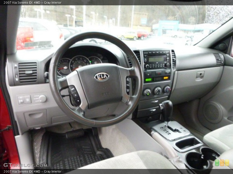 Gray 2007 Kia Sorento Interiors