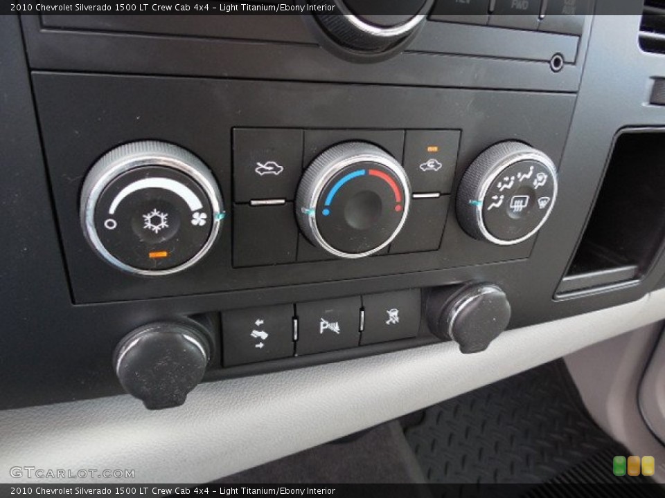Light Titanium/Ebony Interior Controls for the 2010 Chevrolet Silverado 1500 LT Crew Cab 4x4 #89625392
