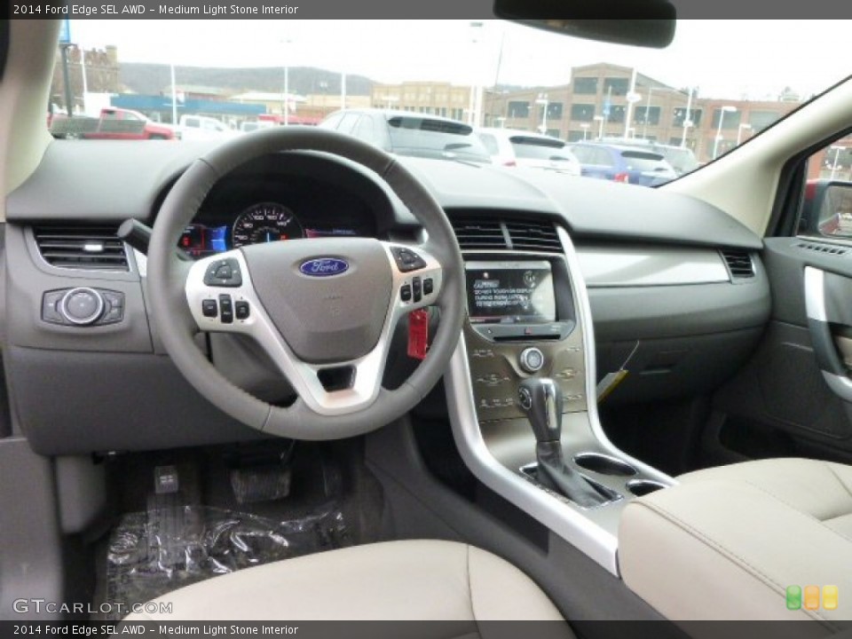 Medium Light Stone Interior Photo for the 2014 Ford Edge SEL AWD #89646417
