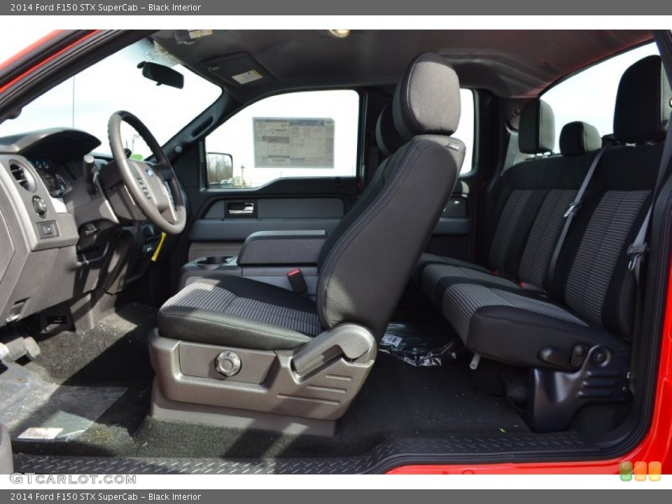 Black Interior Photo for the 2014 Ford F150 STX SuperCab #89658027
