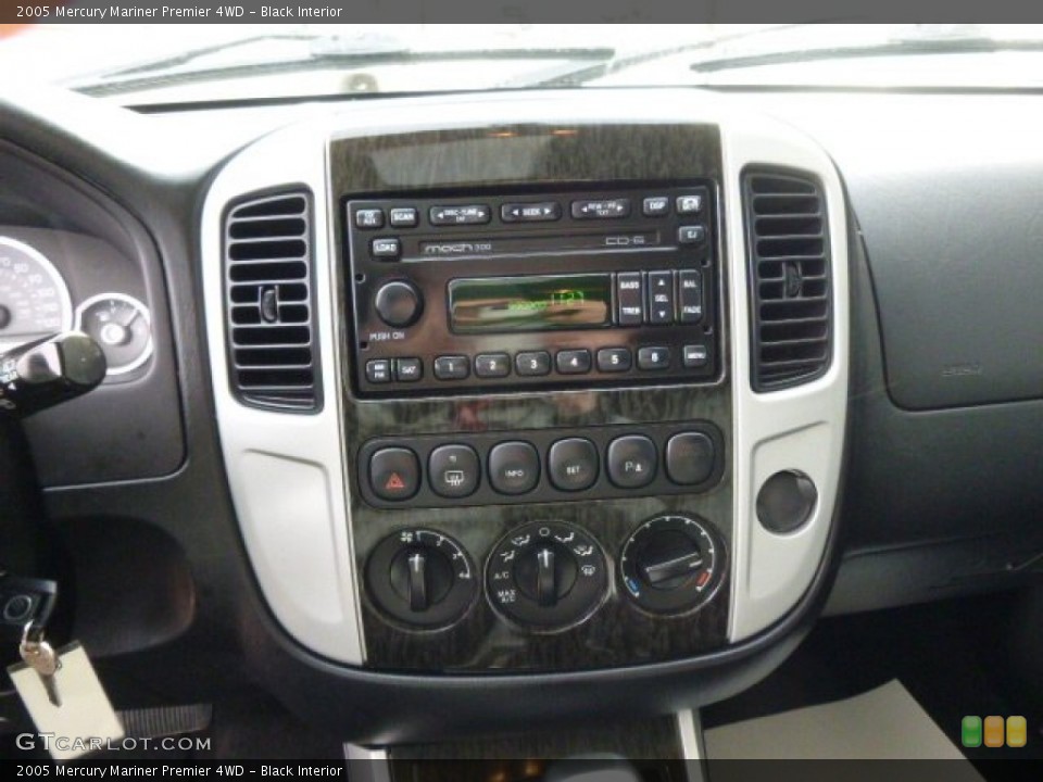 Black Interior Controls for the 2005 Mercury Mariner Premier 4WD #89658123
