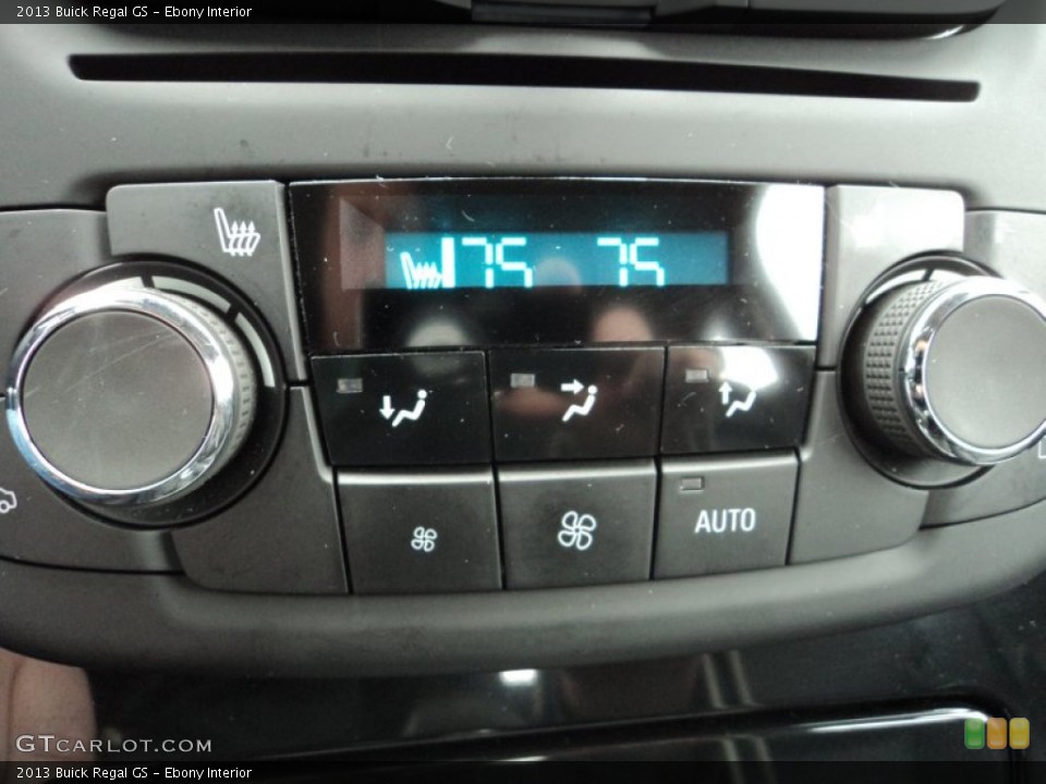 Ebony Interior Controls for the 2013 Buick Regal GS #89667120