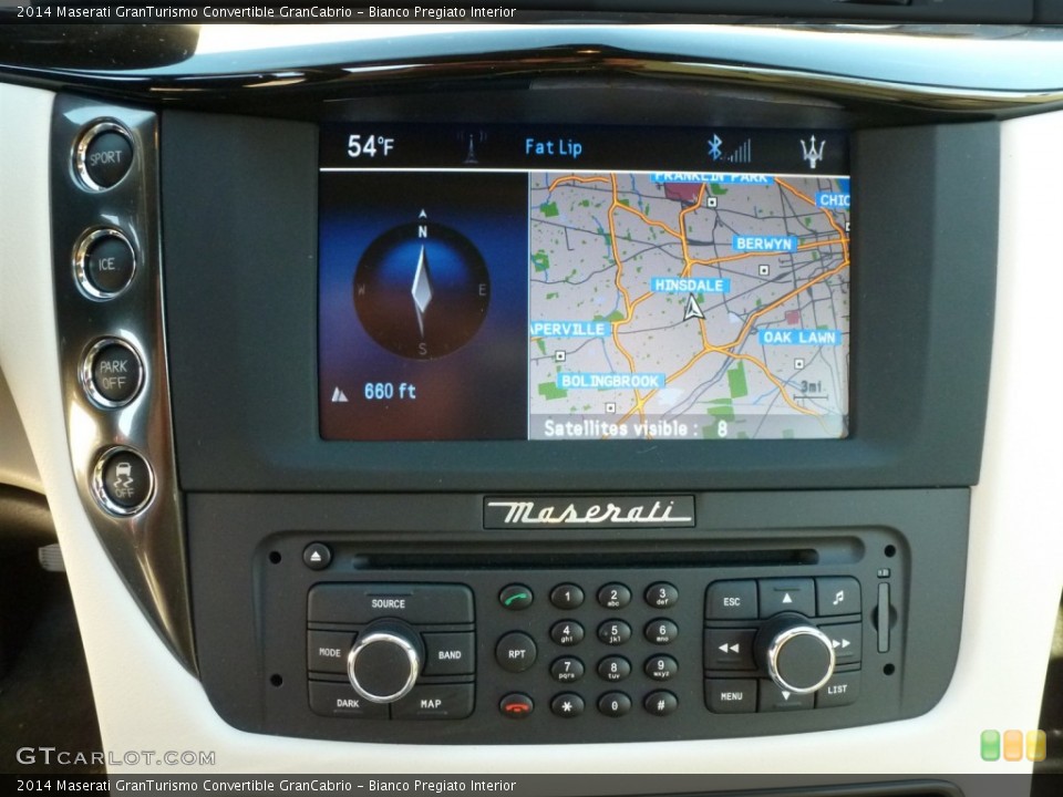 Bianco Pregiato Interior Controls for the 2014 Maserati GranTurismo Convertible GranCabrio #89670876