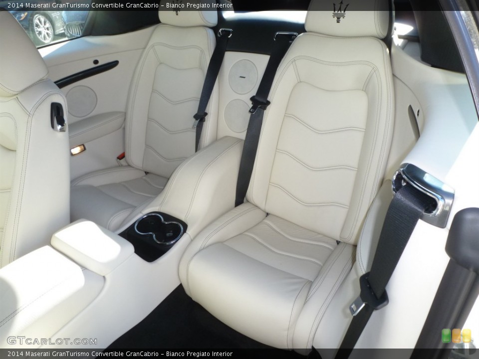 Bianco Pregiato Interior Rear Seat for the 2014 Maserati GranTurismo Convertible GranCabrio #89670918