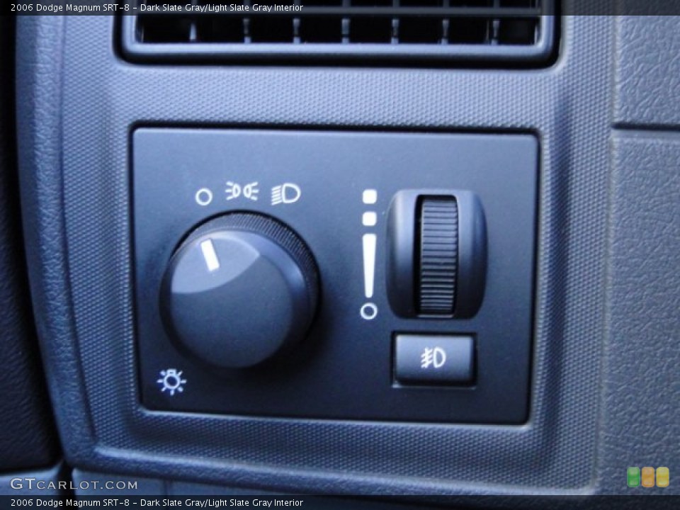 Dark Slate Gray/Light Slate Gray Interior Controls for the 2006 Dodge Magnum SRT-8 #89681262