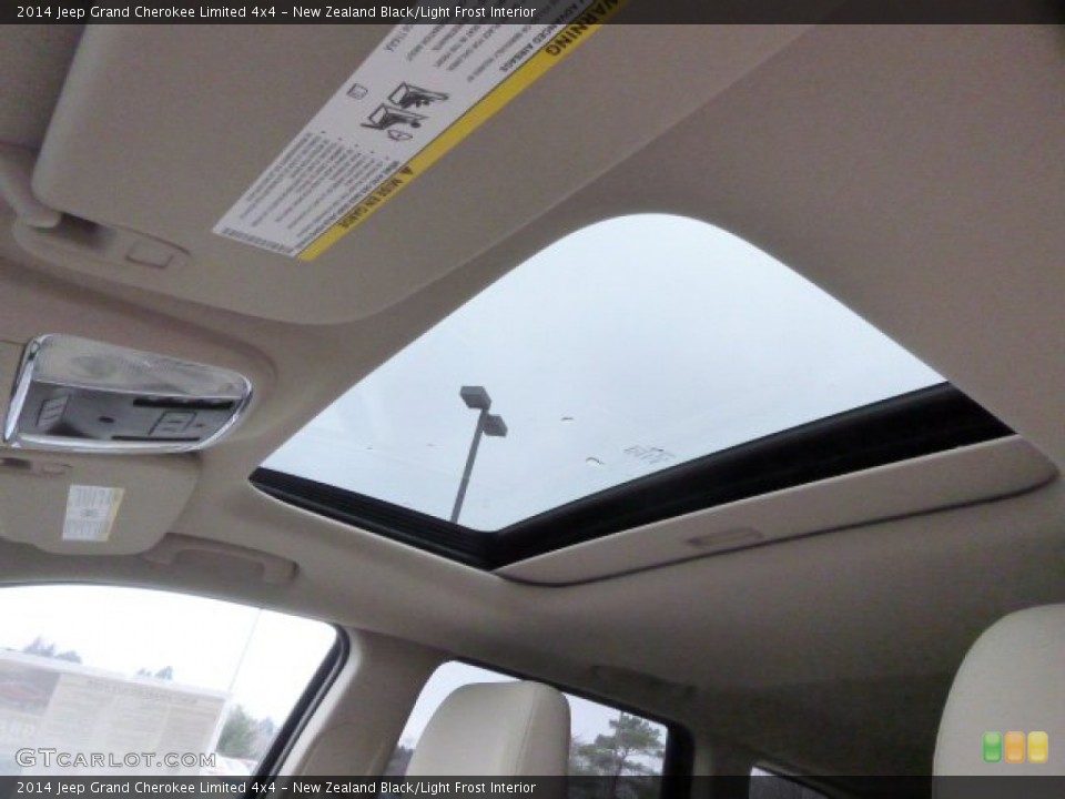 New Zealand Black/Light Frost Interior Sunroof for the 2014 Jeep Grand Cherokee Limited 4x4 #89687916