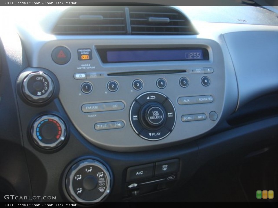 Sport Black Interior Controls for the 2011 Honda Fit Sport #89691351