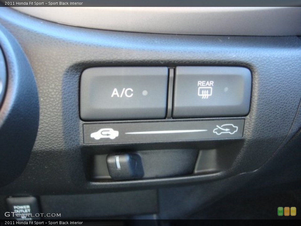 Sport Black Interior Controls for the 2011 Honda Fit Sport #89691375