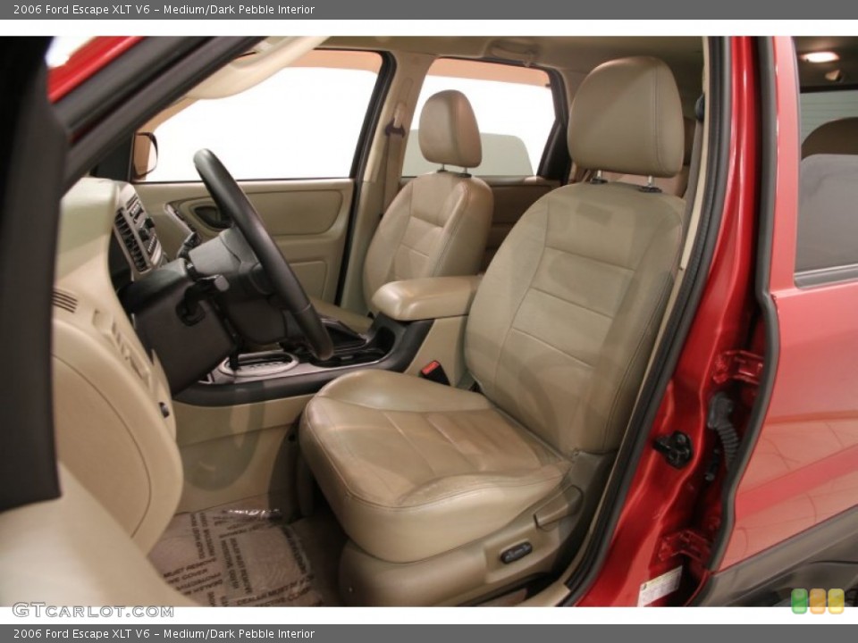 Medium/Dark Pebble Interior Photo for the 2006 Ford Escape XLT V6 #89695433