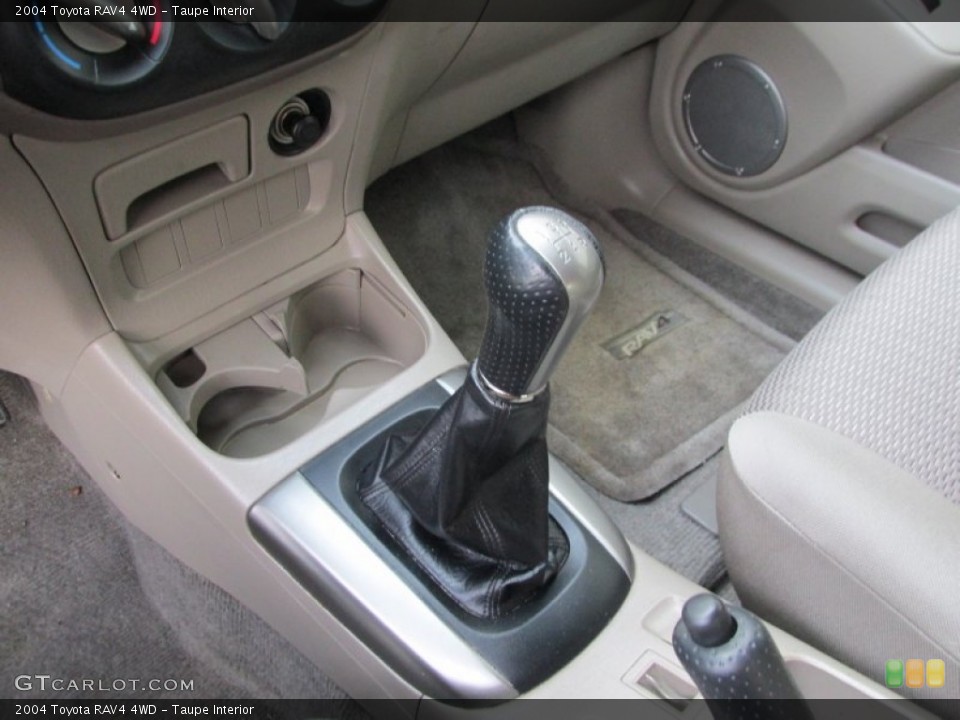 Taupe Interior Transmission for the 2004 Toyota RAV4 4WD #89734951