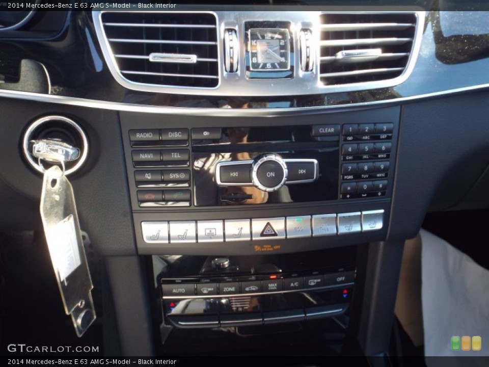Black Interior Controls for the 2014 Mercedes-Benz E 63 AMG S-Model #89763632