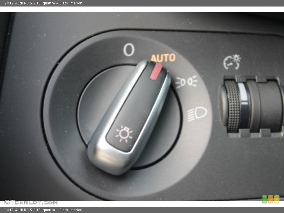 Black Interior Controls for the 2012 Audi R8 5.2 FSI quattro #89795765