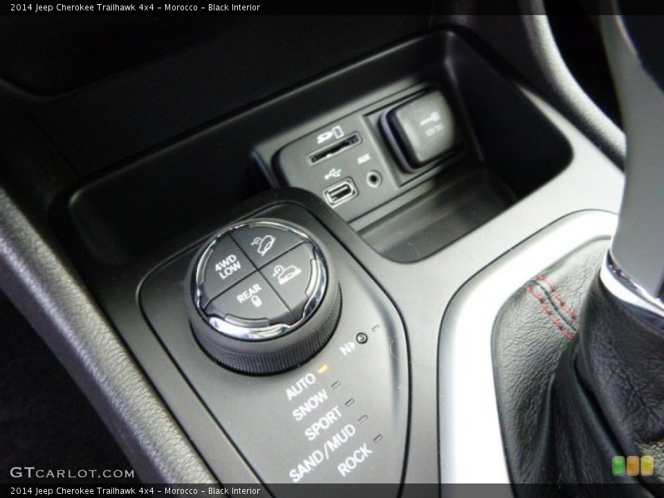Morocco - Black Interior Controls for the 2014 Jeep Cherokee Trailhawk 4x4 #89820374
