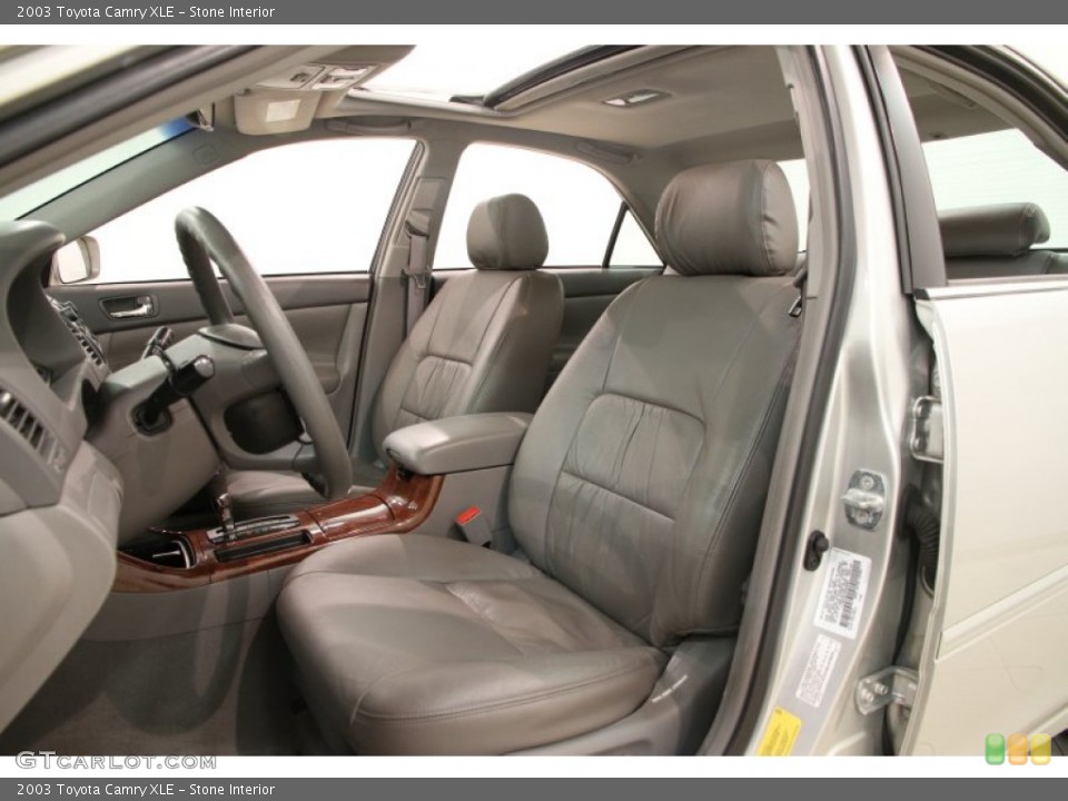 Stone Interior Photo for the 2003 Toyota Camry XLE #89850202