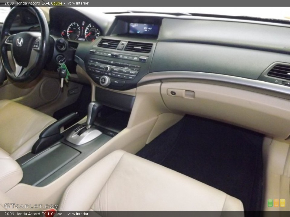 Ivory Interior Dashboard for the 2009 Honda Accord EX-L Coupe #89863843