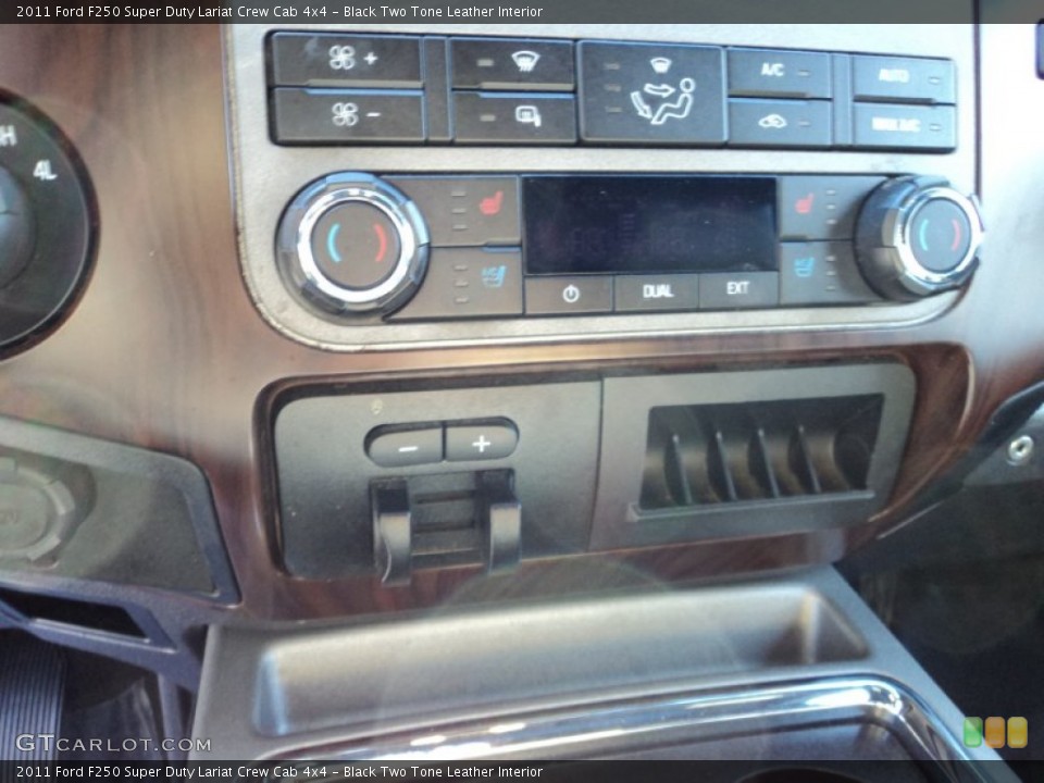 Black Two Tone Leather Interior Controls for the 2011 Ford F250 Super Duty Lariat Crew Cab 4x4 #89870155