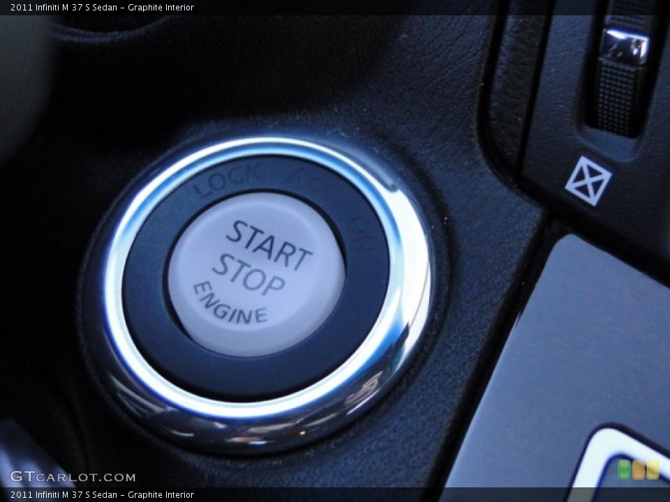 Graphite Interior Controls for the 2011 Infiniti M 37 S Sedan #89874931
