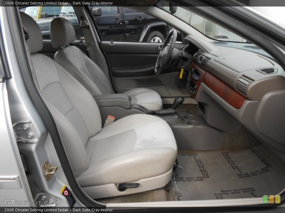 Dark Slate Gray Interior Photo for the 2006 Chrysler Sebring Limited Sedan #89897218