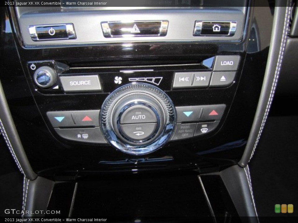 Warm Charcoal Interior Controls for the 2013 Jaguar XK XK Convertible #89919921