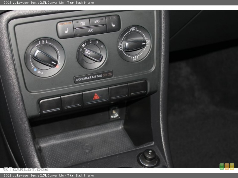 Titan Black Interior Controls for the 2013 Volkswagen Beetle 2.5L Convertible #89930186