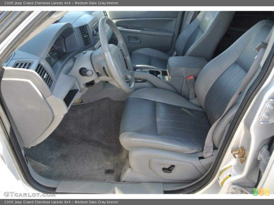 Medium Slate Gray Interior Photo for the 2006 Jeep Grand Cherokee Laredo 4x4 #89939535