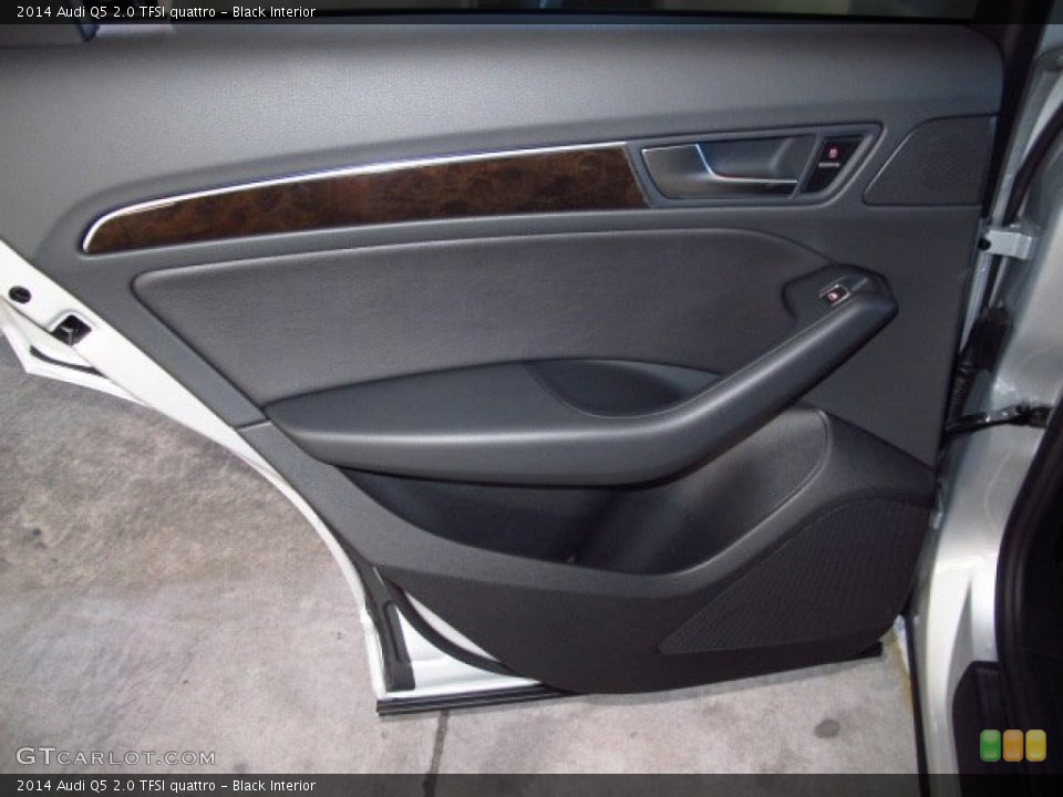 Black Interior Door Panel for the 2014 Audi Q5 2.0 TFSI quattro #89942367
