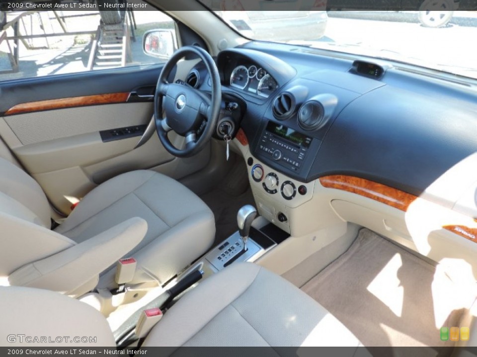 Neutral Interior Photo for the 2009 Chevrolet Aveo LT Sedan #89945322