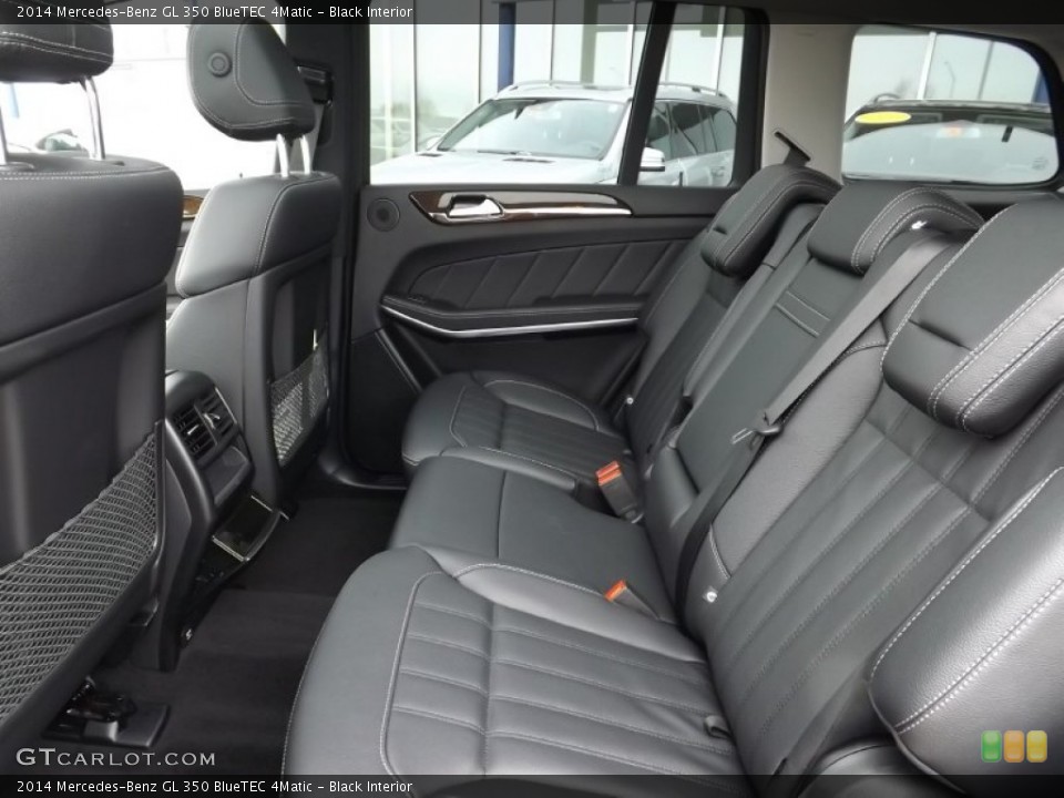 Black Interior Rear Seat for the 2014 Mercedes-Benz GL 350 BlueTEC 4Matic #89946177