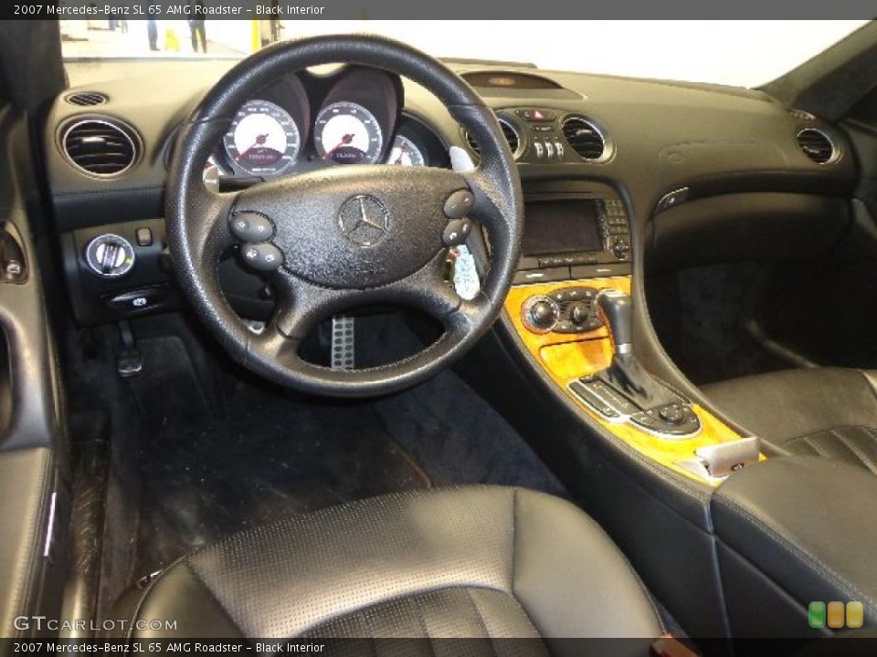 Black Interior Prime Interior for the 2007 Mercedes-Benz SL 65 AMG Roadster #89972919