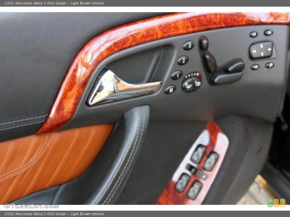 Light Brown Interior Controls for the 2002 Mercedes-Benz S 600 Sedan #90010925