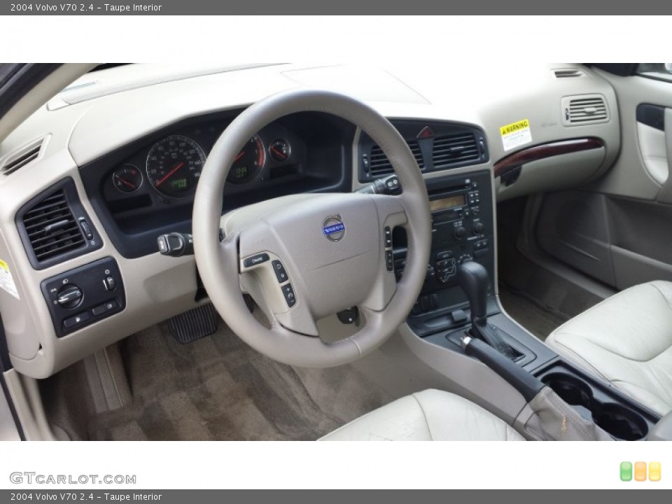 Taupe 2004 Volvo V70 Interiors