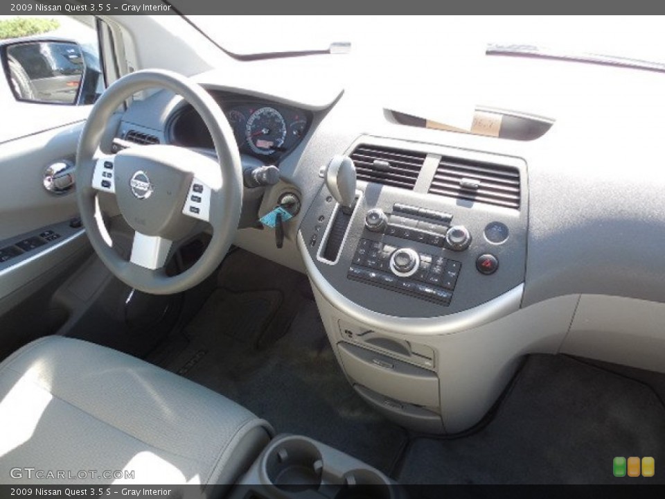 Gray Interior Dashboard for the 2009 Nissan Quest 3.5 S #90059167