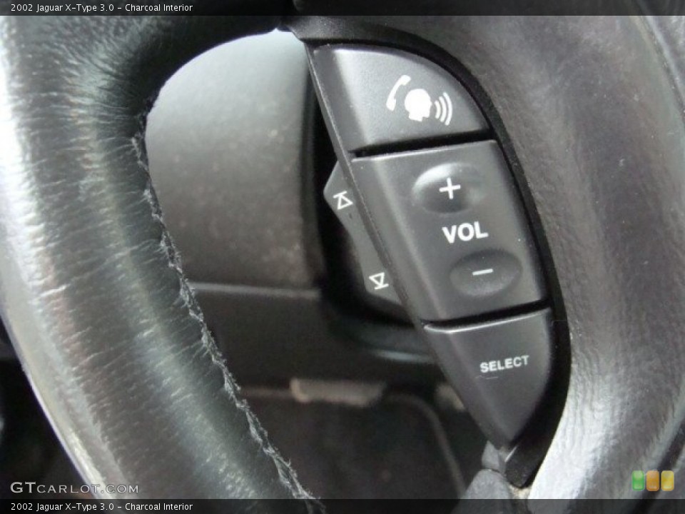 Charcoal Interior Controls for the 2002 Jaguar X-Type 3.0 #90079338