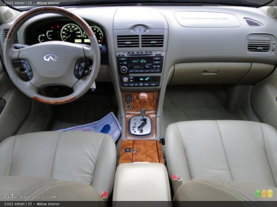 Willow Interior Dashboard for the 2003 Infiniti I 35 #90082506