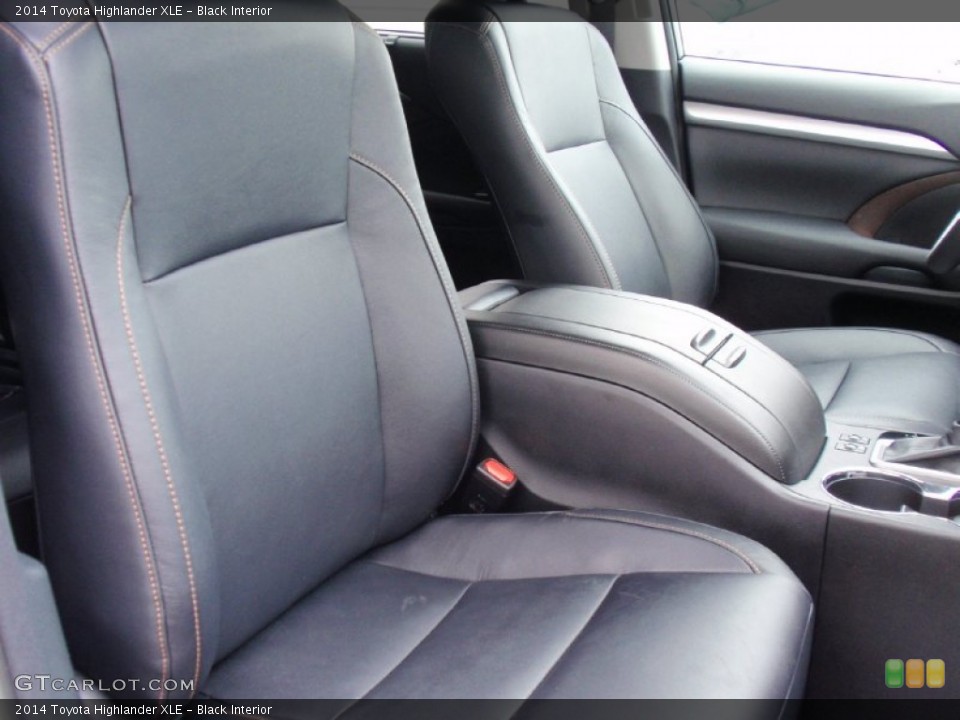 Black Interior Front Seat for the 2014 Toyota Highlander XLE #90099752